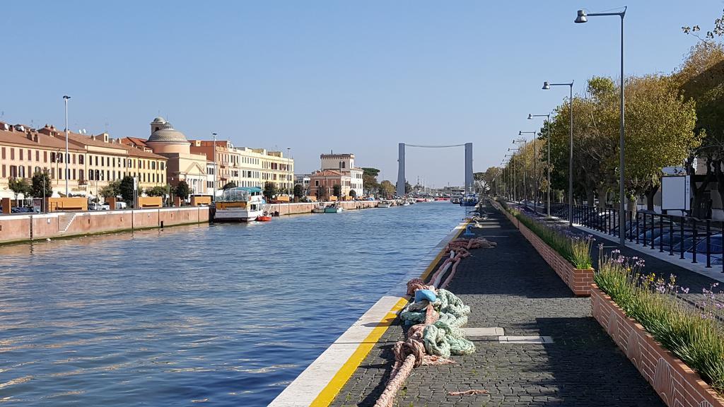 La Lira Acomodação com café da manhã Fiumicino Exterior foto