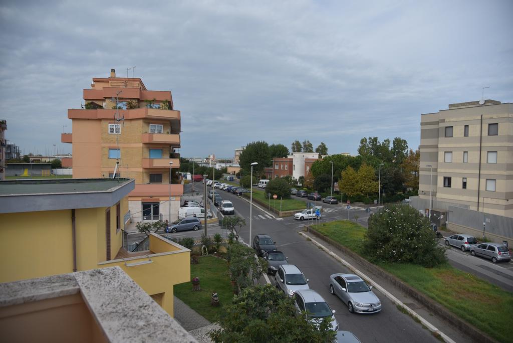 La Lira Acomodação com café da manhã Fiumicino Exterior foto